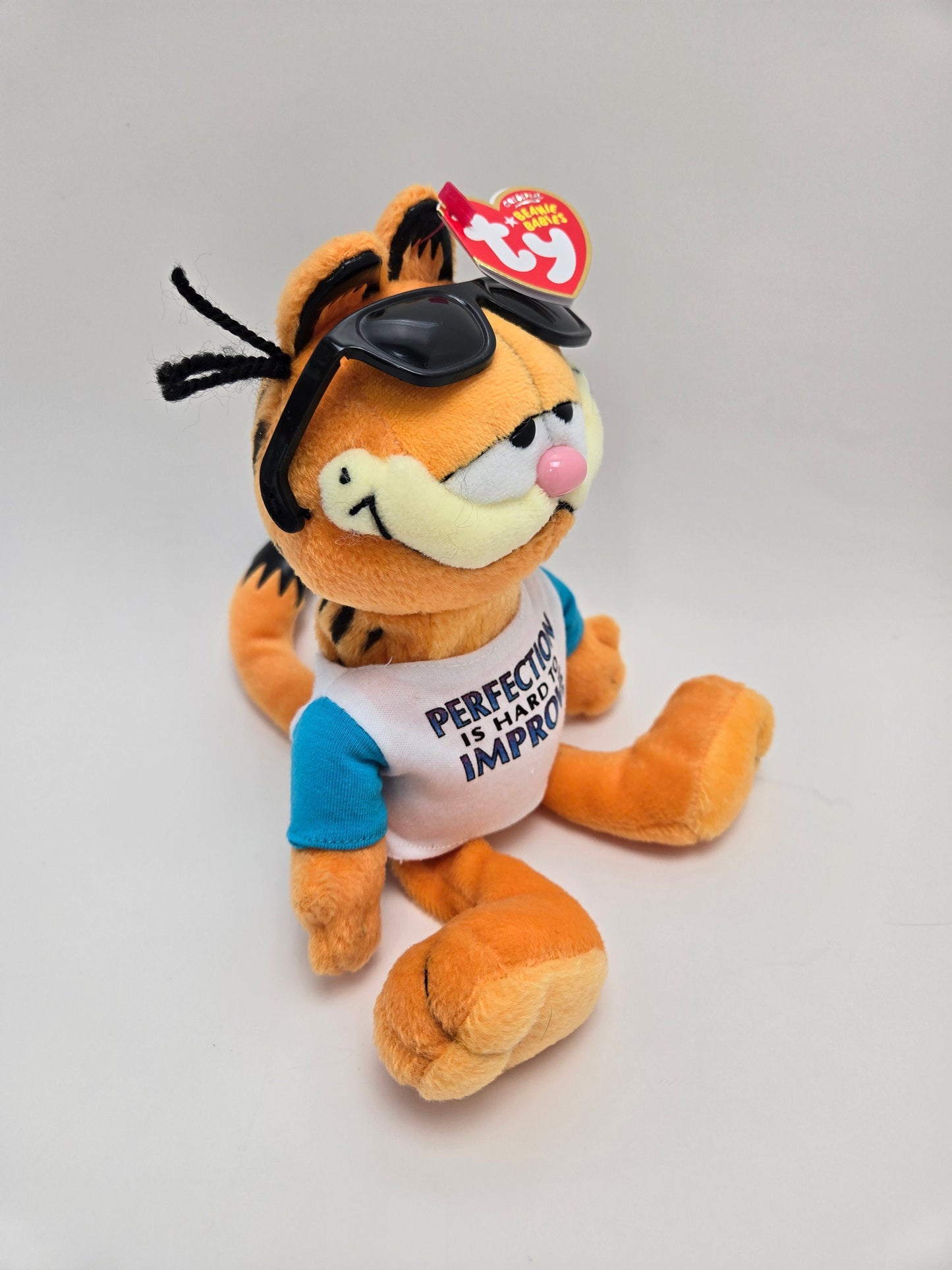 Ty Beanie Baby Garfield the Cat “Perfectly Lovable” **RARE** (9 inch)