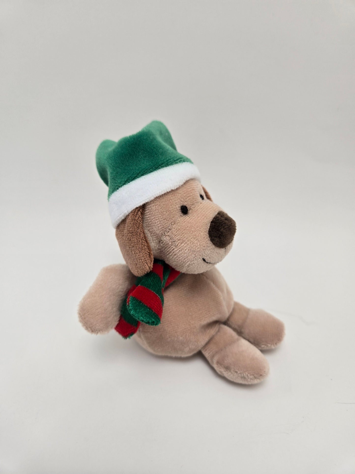 Ty Jingle Beanie Ornament “Slushes” the Holiday Dog (4 inch)