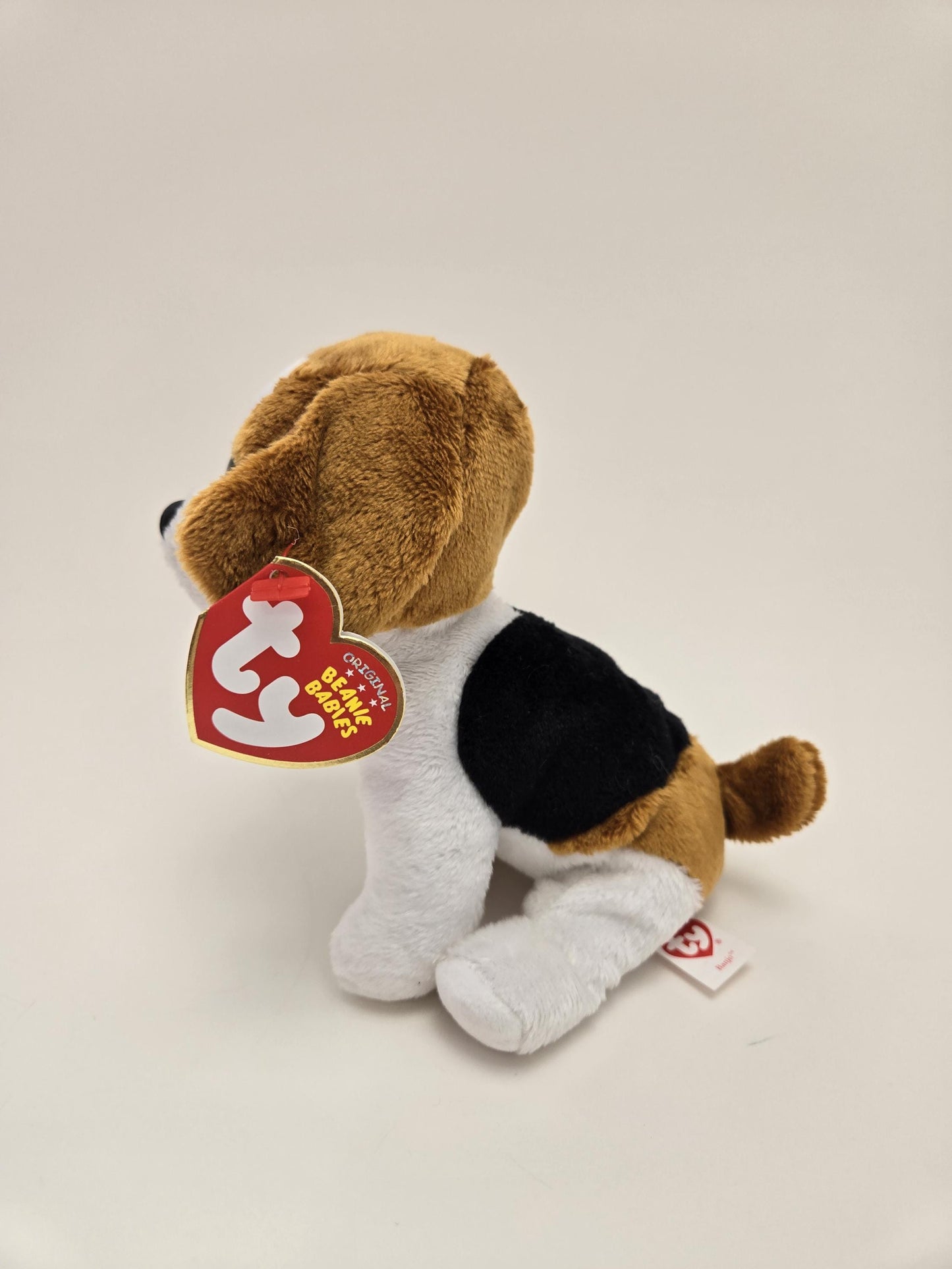 Ty Beanie Baby “Banjo” the Beagle Dog - Big Eyed Version *Rare* (6 inch)