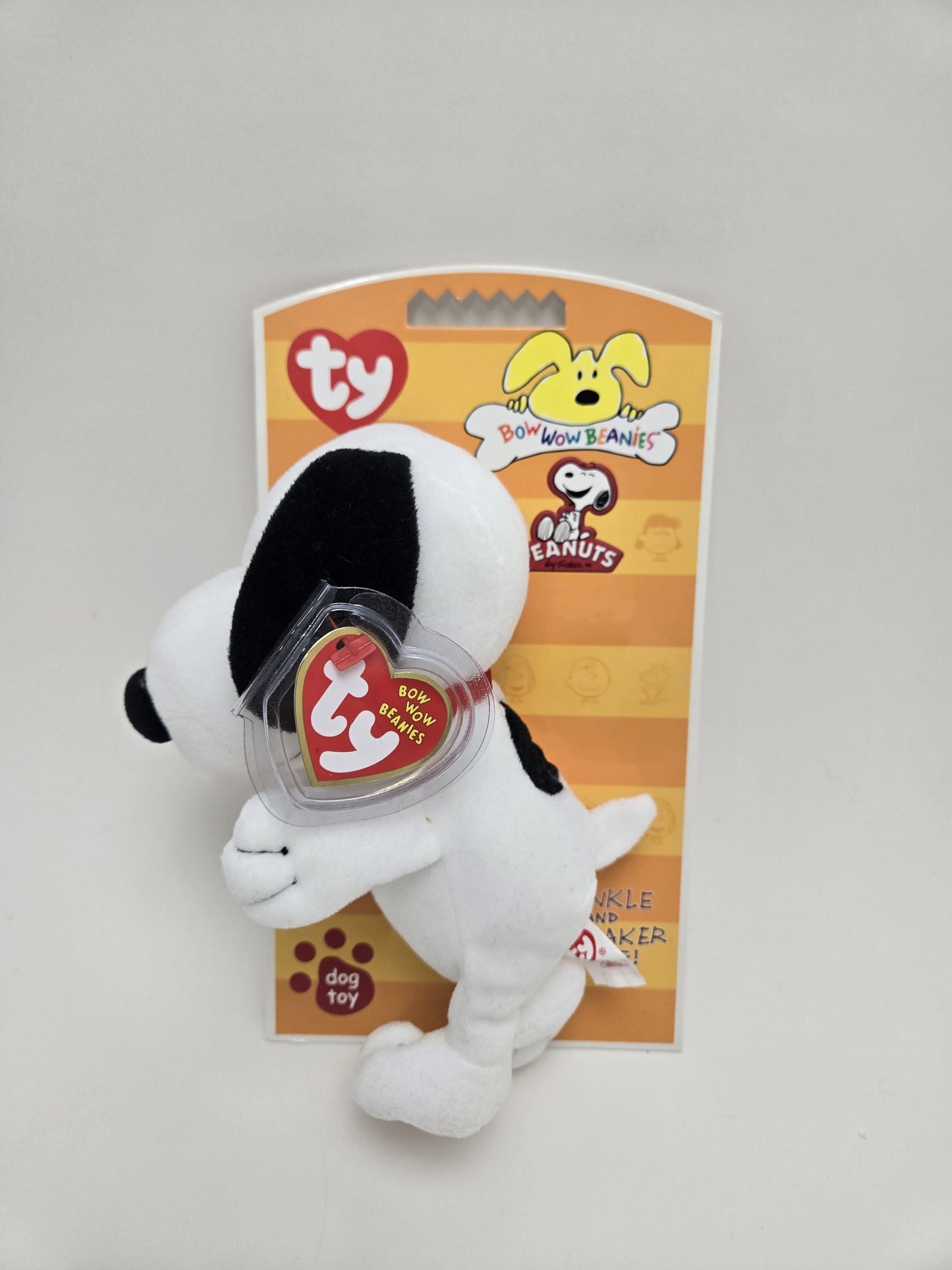 Ty Bow Wow Beanie Snoopy from Peanuts - Designed as a Dog Toy, Turned into a Collectors Item! (5 inch)