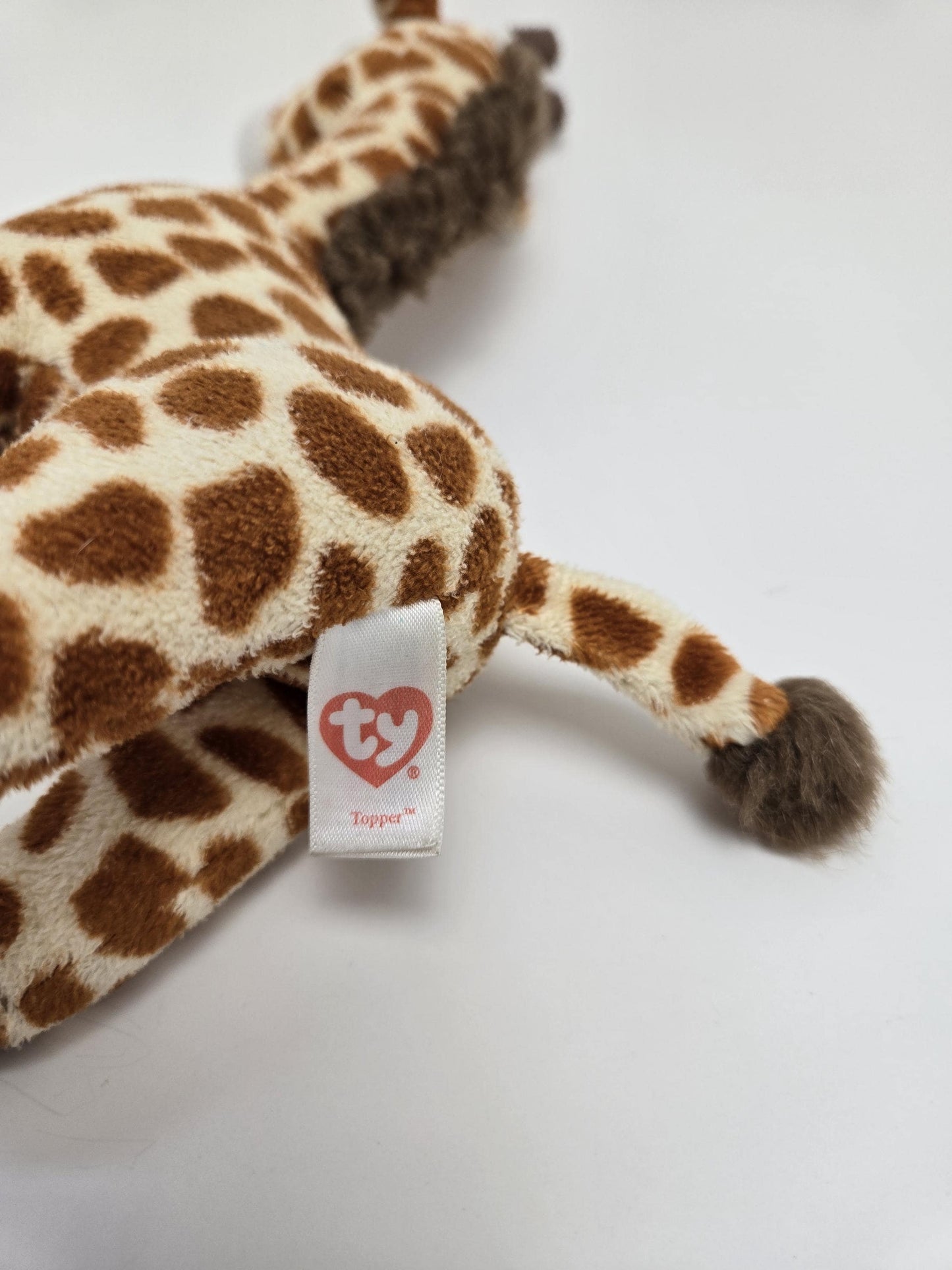 Ty Beanie Baby “Topper” the Giraffe  - Big Eyed Version - No Hang Tag Pre Loved (9 inch)