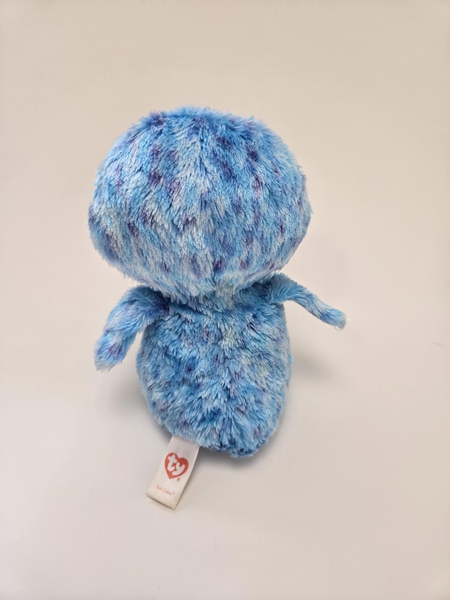 Ty Beanie Boo “Ice Cube” the Blue Penguin - No Hang Tag (6 inch)