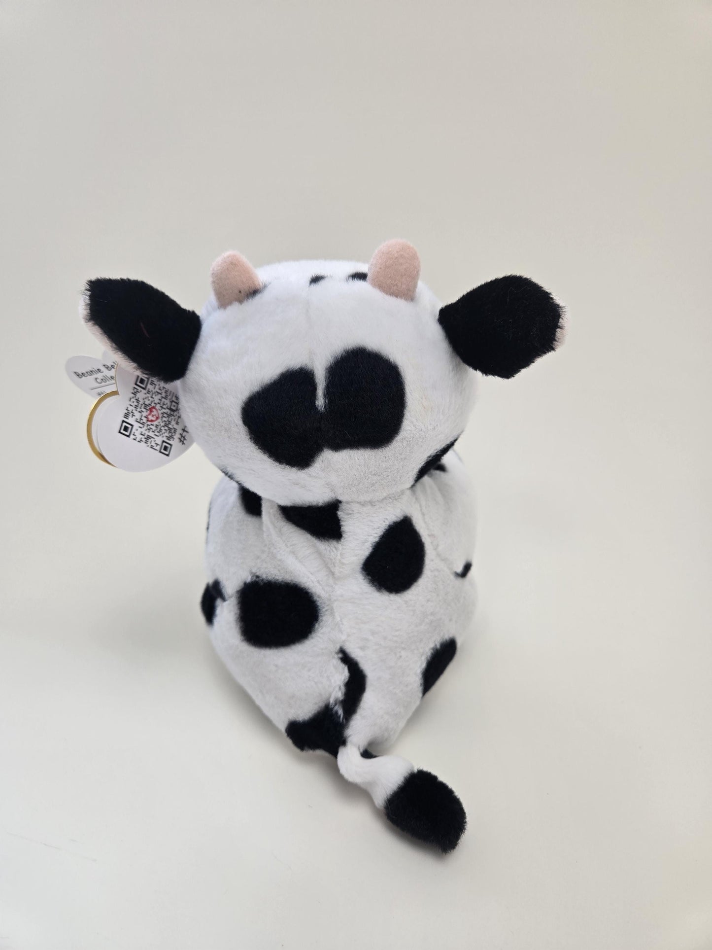 Ty Beanie Bellies “Herdly” the Cow! (8 inch)