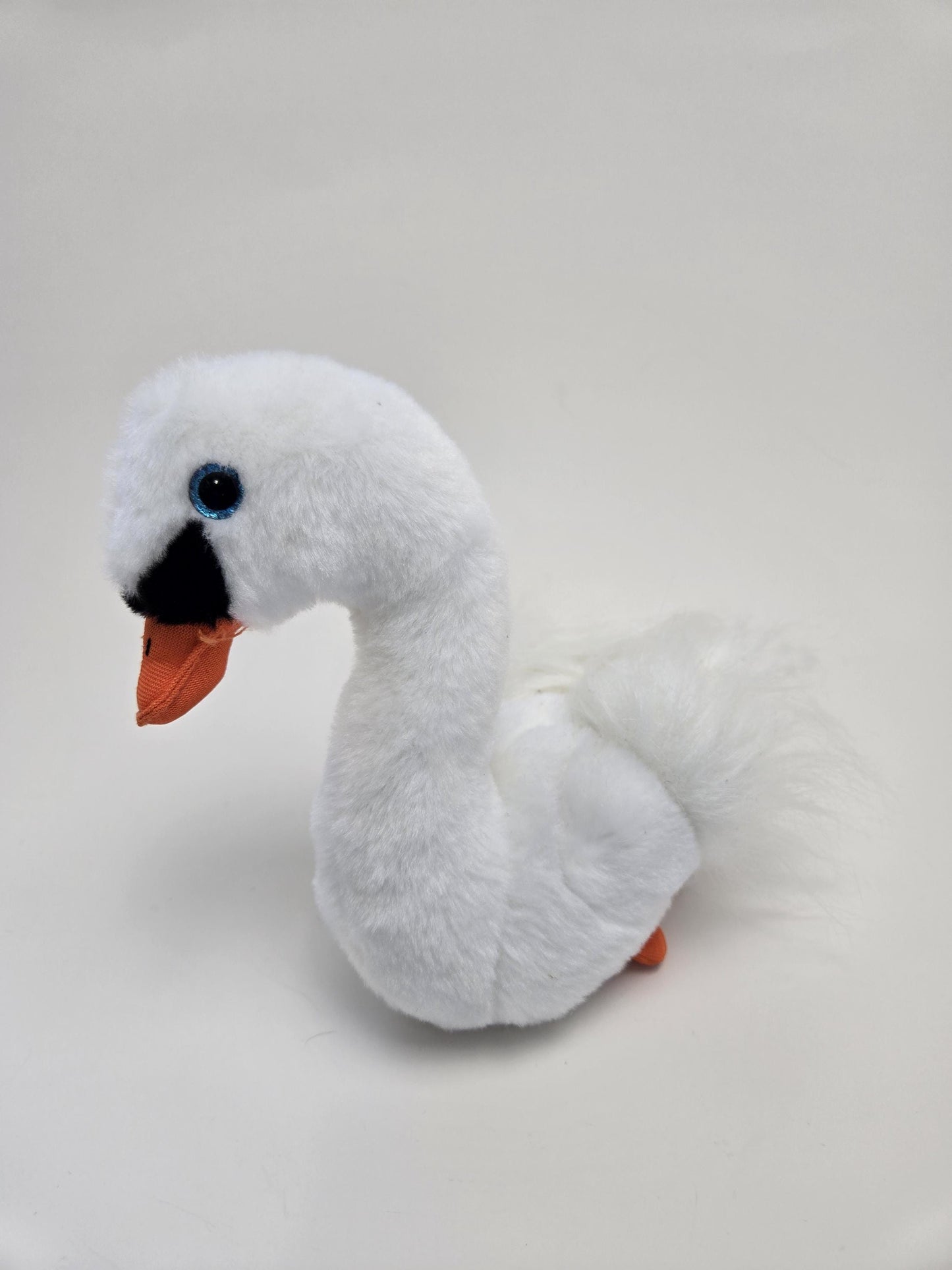 Ty Beanie Baby “Gracie” the Swan - No Hang Tag (5.5 inch)