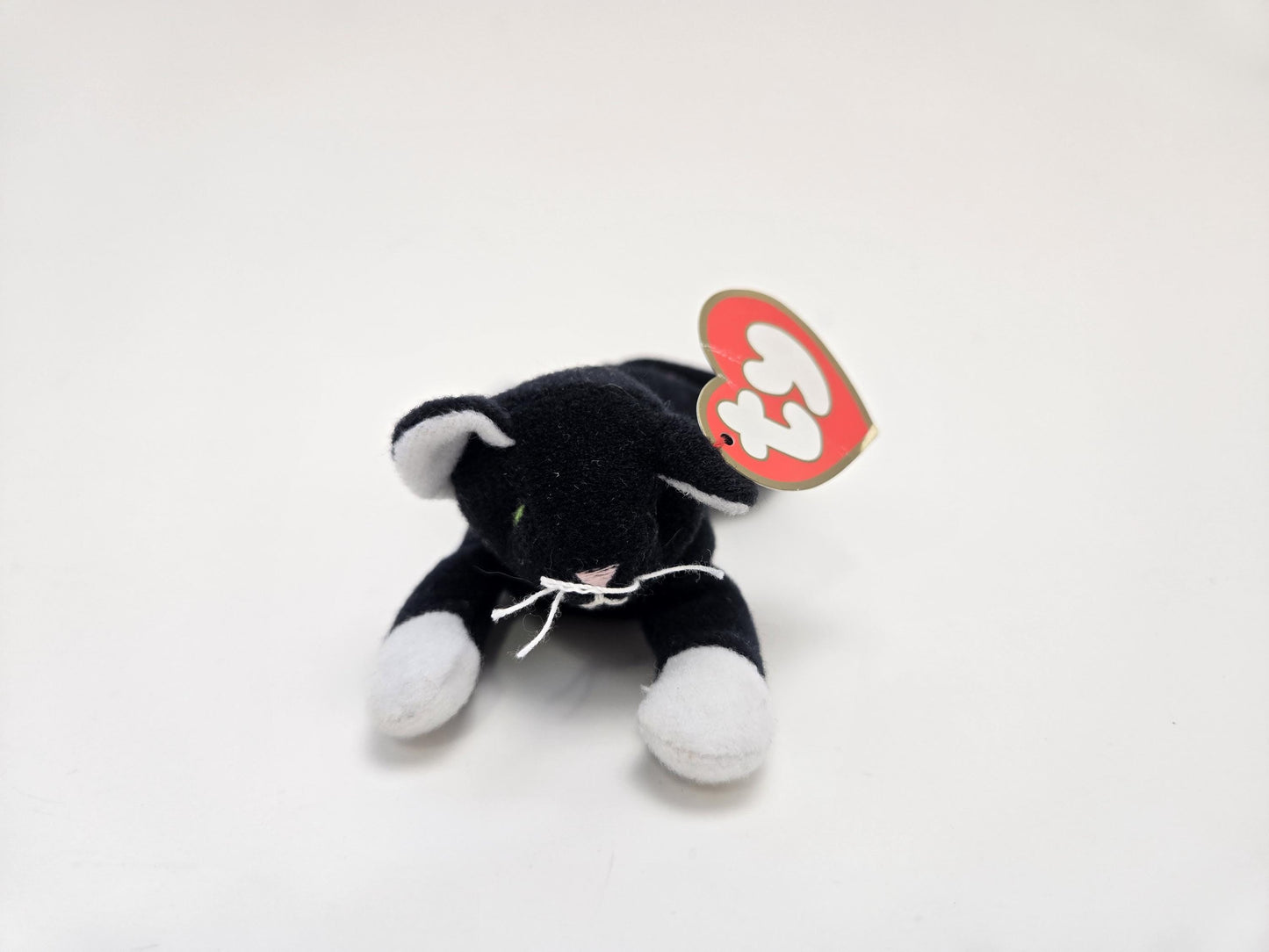 Ty McDonald’s Teenie Beanie “Zip” the Black Cat! (3 inch)