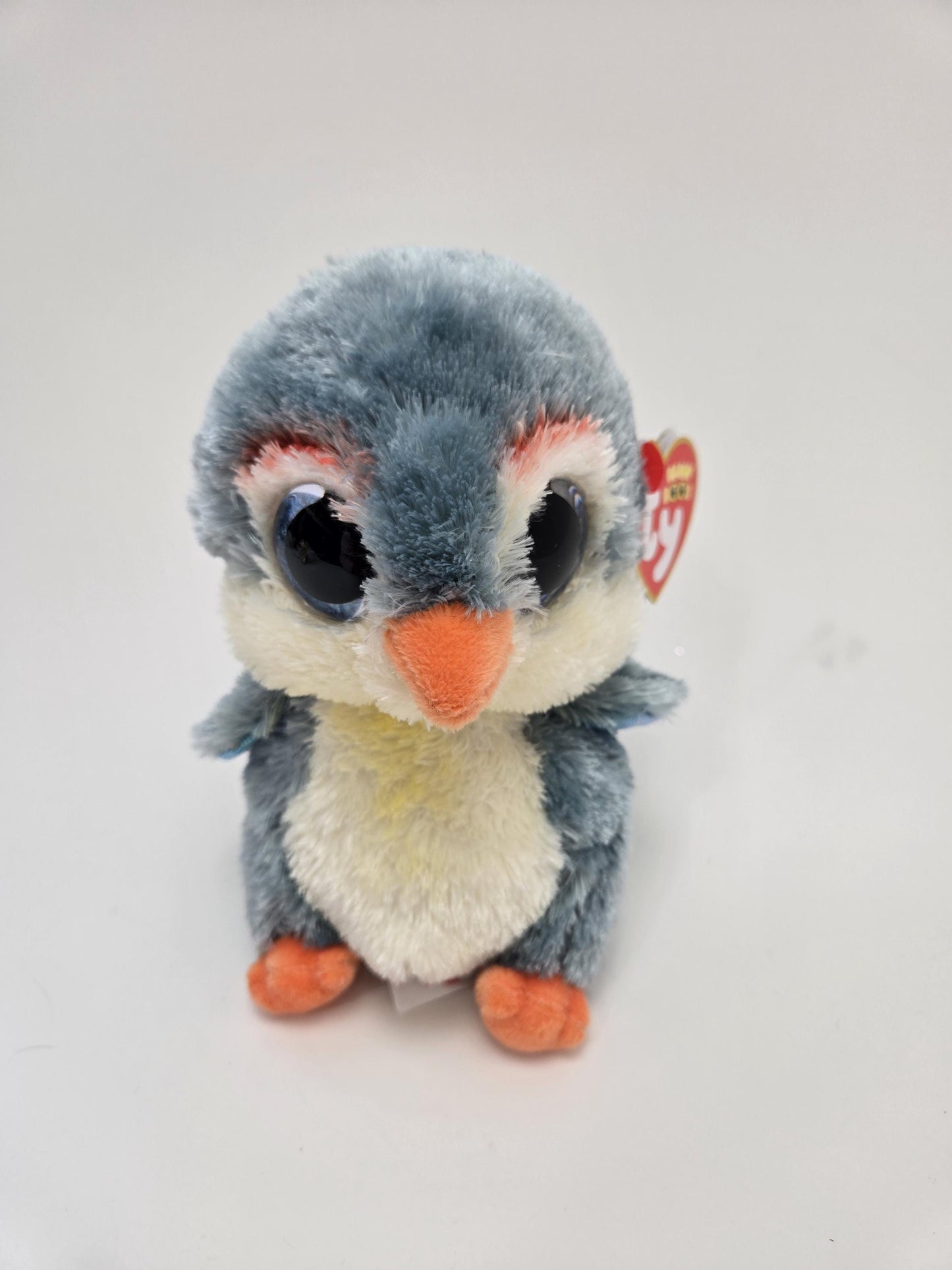 Ty Beanie Boo “Fisher” the Blue Penguin (6 inch)