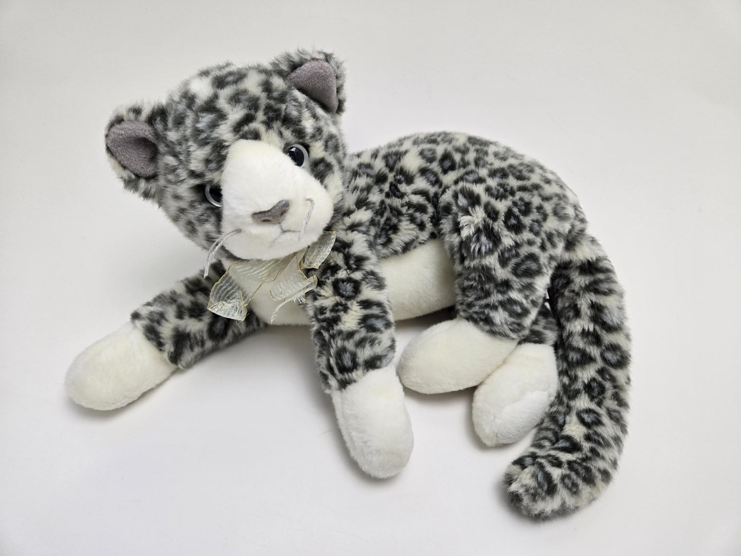 Ty Beanie Buddy “Purr” the Grey & White Leopard Spotted Cat - No Hang Tag (12 inch)